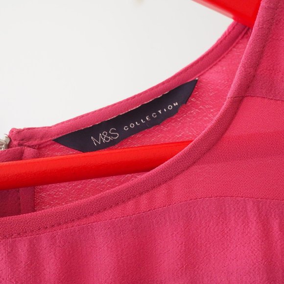 Marks & Spenser Short-Sleeve Blouse - Picture 4 of 6